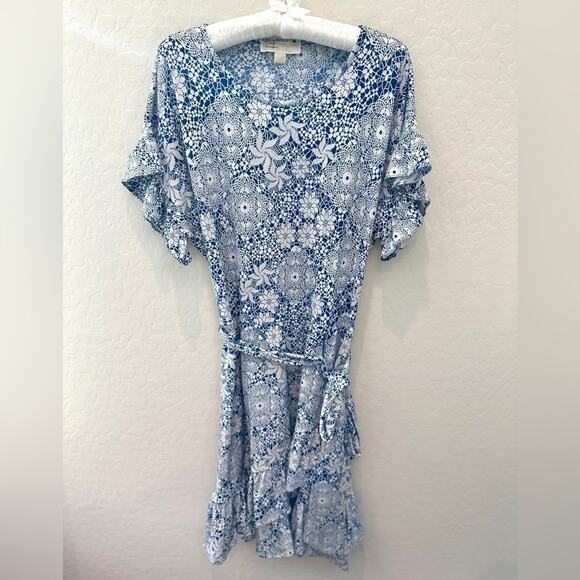 MICHAEL KORS | Blue White Knit Asymmetrical Ruffle Waist Tie Mini Dress | Large - Picture 1 of 6